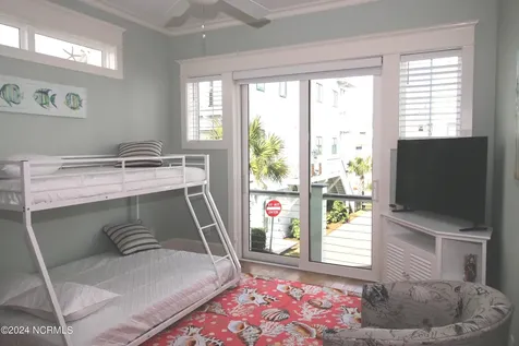 10 Seagull Street Wrightsville Beach NC 28480