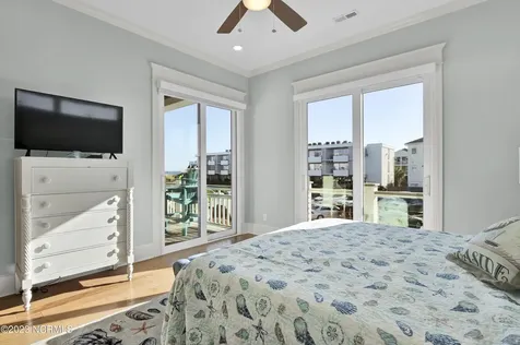10 Seagull Street Wrightsville Beach NC 28480