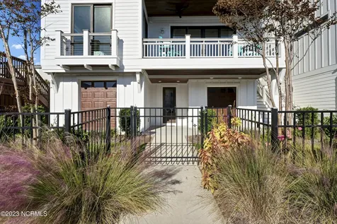 10 Seagull Street Wrightsville Beach NC 28480