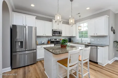 206 Cheswick Drive Holly Ridge NC 28445