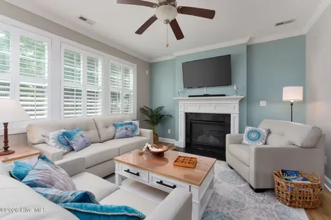 206 Cheswick Drive Holly Ridge NC 28445