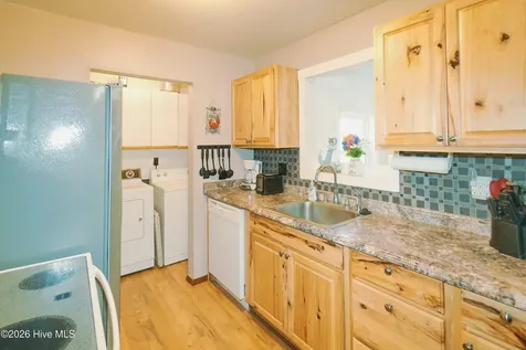 114 NW 21st Street Oak Island NC 28465