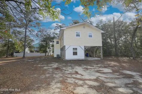 114 NW 21st Street Oak Island NC 28465