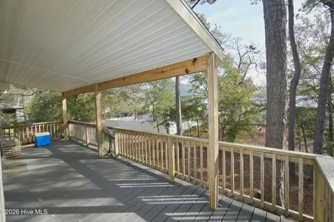 114 NW 21st Street Oak Island NC 28465