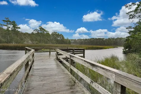 4911 Beech Tree Drive SE Southport NC 28461