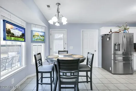 4911 Beech Tree Drive SE Southport NC 28461