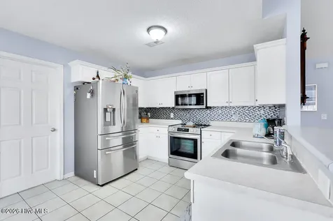 4911 Beech Tree Drive SE Southport NC 28461