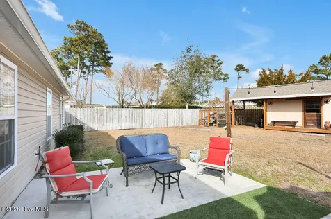 4911 Beech Tree Drive SE Southport NC 28461