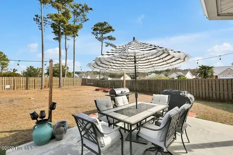 4911 Beech Tree Drive SE Southport NC 28461