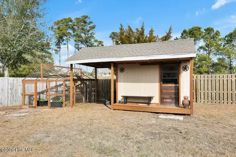 4911 Beech Tree Drive SE Southport NC 28461