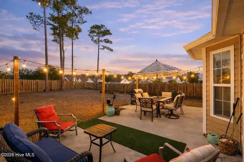 4911 Beech Tree Drive SE Southport NC 28461