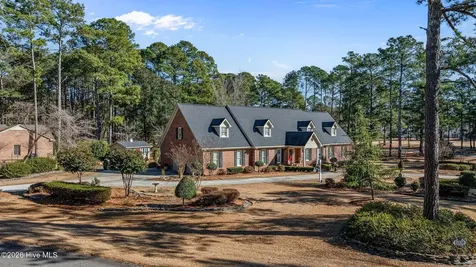 200 Deerborn Circle Goldsboro NC 27534