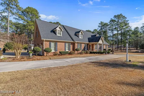 200 Deerborn Circle Goldsboro NC 27534