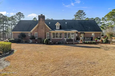 200 Deerborn Circle Goldsboro NC 27534