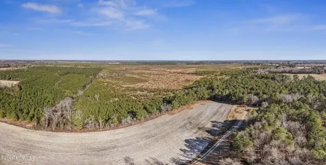 700 Acres Earl Davis Road Rose Hill NC 28458