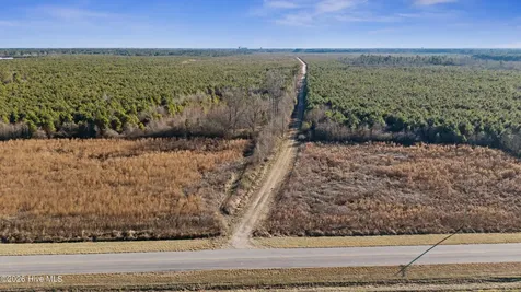 700 Acres Earl Davis Road Rose Hill NC 28458