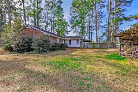 110 Annie Faye Norris Lane Teachey NC 28464