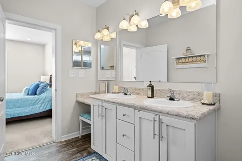 127 Eastview Drive Emerald Isle NC 28594