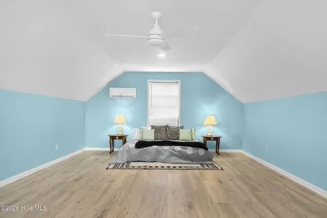 127 Eastview Drive Emerald Isle NC 28594