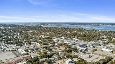 127 Eastview Drive Emerald Isle NC 28594