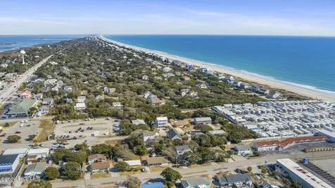 127 Eastview Drive Emerald Isle NC 28594
