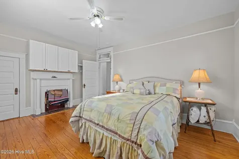 1223 National Avenue New Bern NC 28560