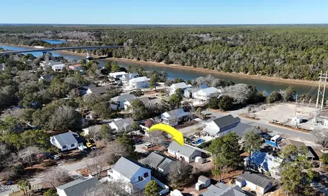 166 NE 5th Street Oak Island NC 28465