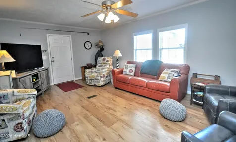 166 NE 5th Street Oak Island NC 28465