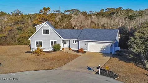 312 Pine Knoll Circle Pine Knoll Shores NC 28512