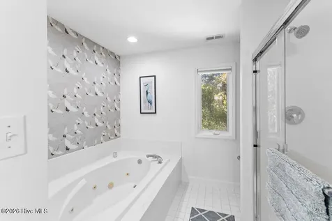 312 Pine Knoll Circle Pine Knoll Shores NC 28512