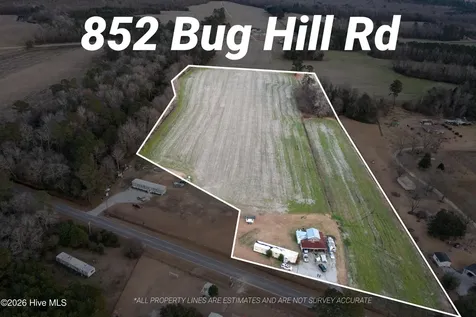 852 Bug Hill Road Nakina NC 28455