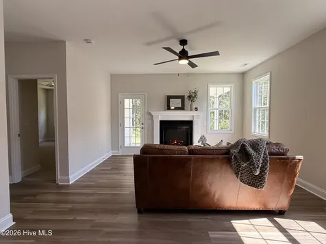 228 Ironbark Drive Raeford NC 28376