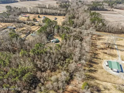 216 Langley Road Chocowinity NC 27817