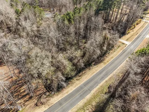 216 Langley Road Chocowinity NC 27817