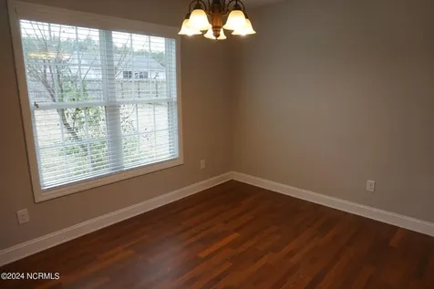 407 Sundown Court Hubert NC 28539