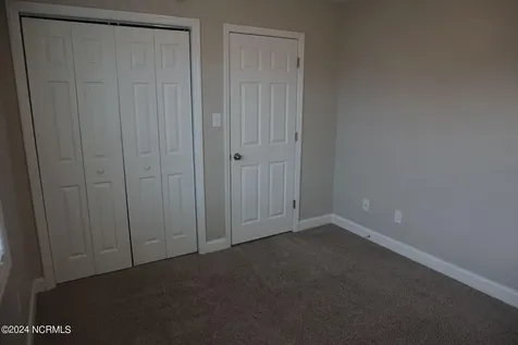 407 Sundown Court Hubert NC 28539