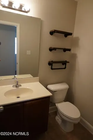 407 Sundown Court Hubert NC 28539