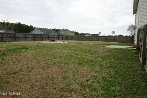 407 Sundown Court Hubert NC 28539