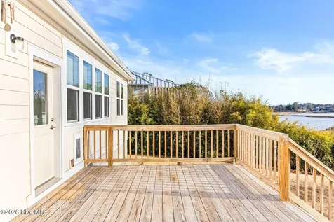 400 S Kingfisher Lane S Hampstead NC 28443