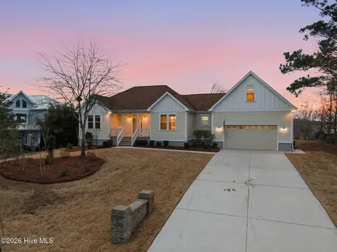 400 S Kingfisher Lane S Hampstead NC 28443