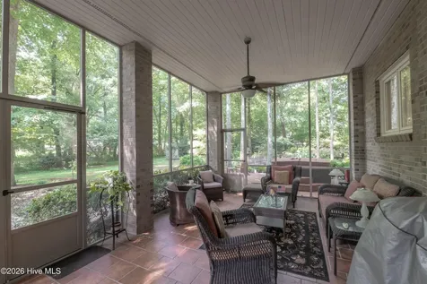 1015 Cardinal Drive NW Wilson NC 27896