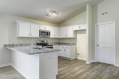 2602 Provence Drive SE Bolivia NC 28422