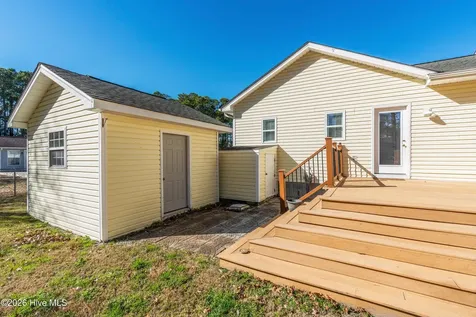 244 Berryknoll Drive NW Calabash NC 28467