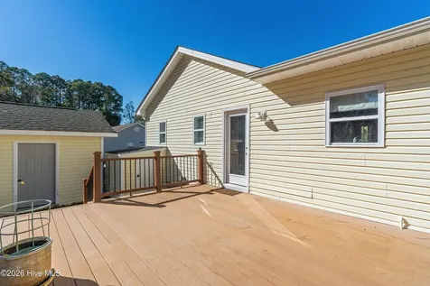 244 Berryknoll Drive NW Calabash NC 28467