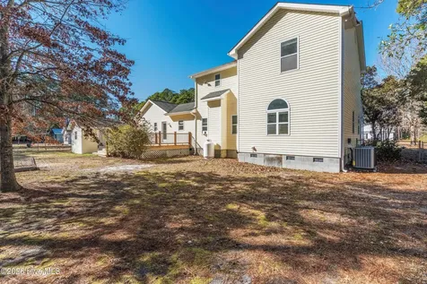 244 Berryknoll Drive NW Calabash NC 28467