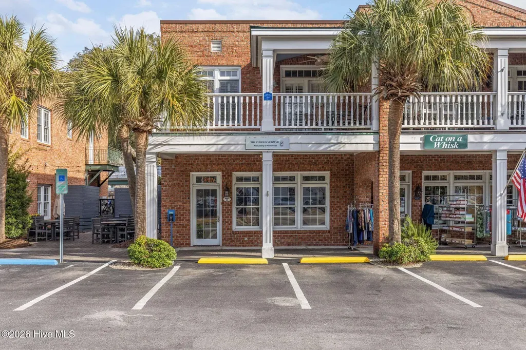 600 N Howe Street Southport NC 28461