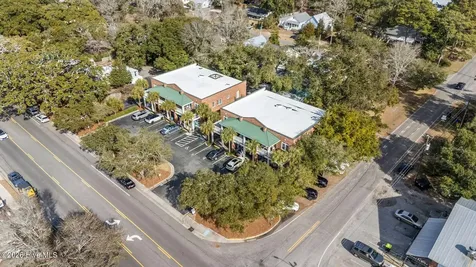 600 N Howe Street Southport NC 28461
