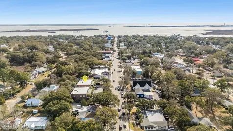 600 N Howe Street Southport NC 28461