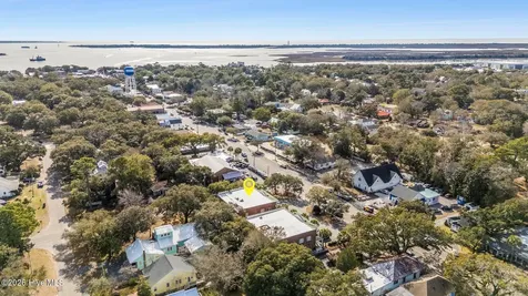 600 N Howe Street Southport NC 28461