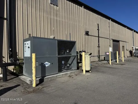 565 Air Tool Drive Southern Pines NC 28387